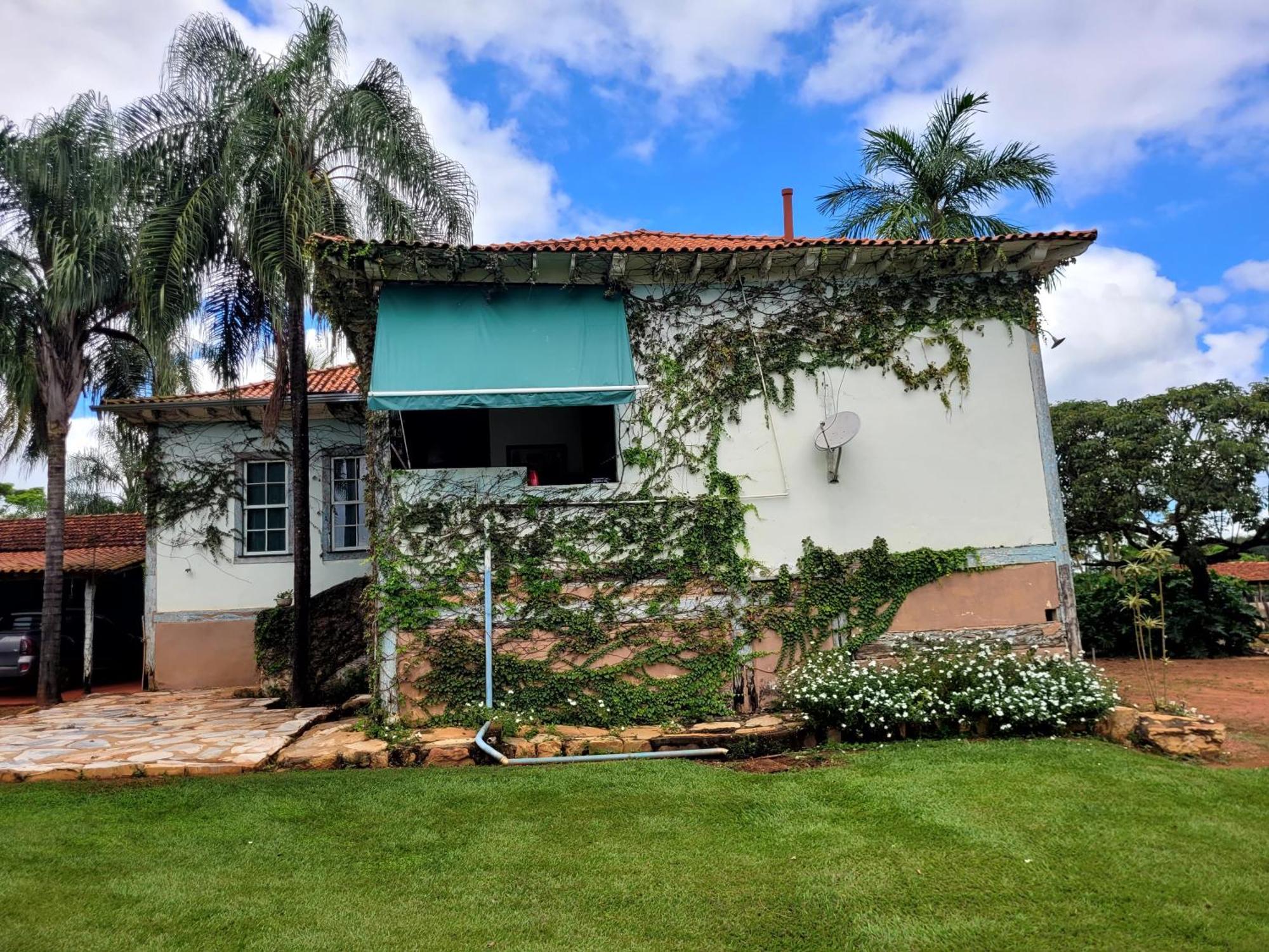 Pousada Fazenda São Pedro Delfinópolis Exterior foto